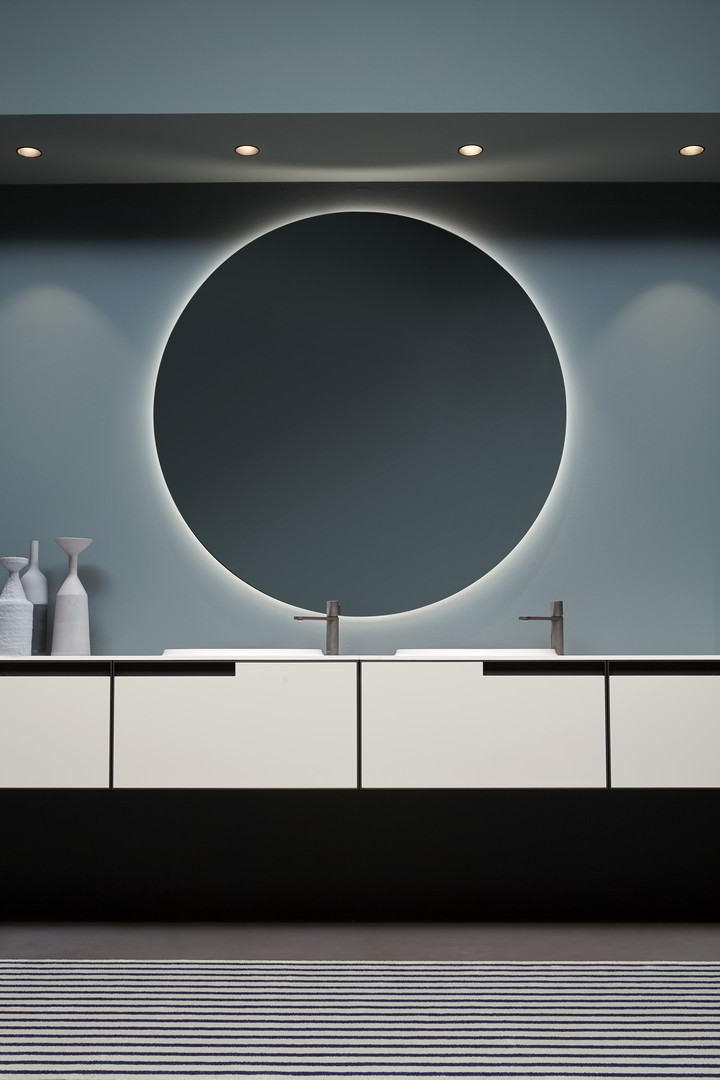 Perfect geometrical shape, essential and almost ethereal figure.