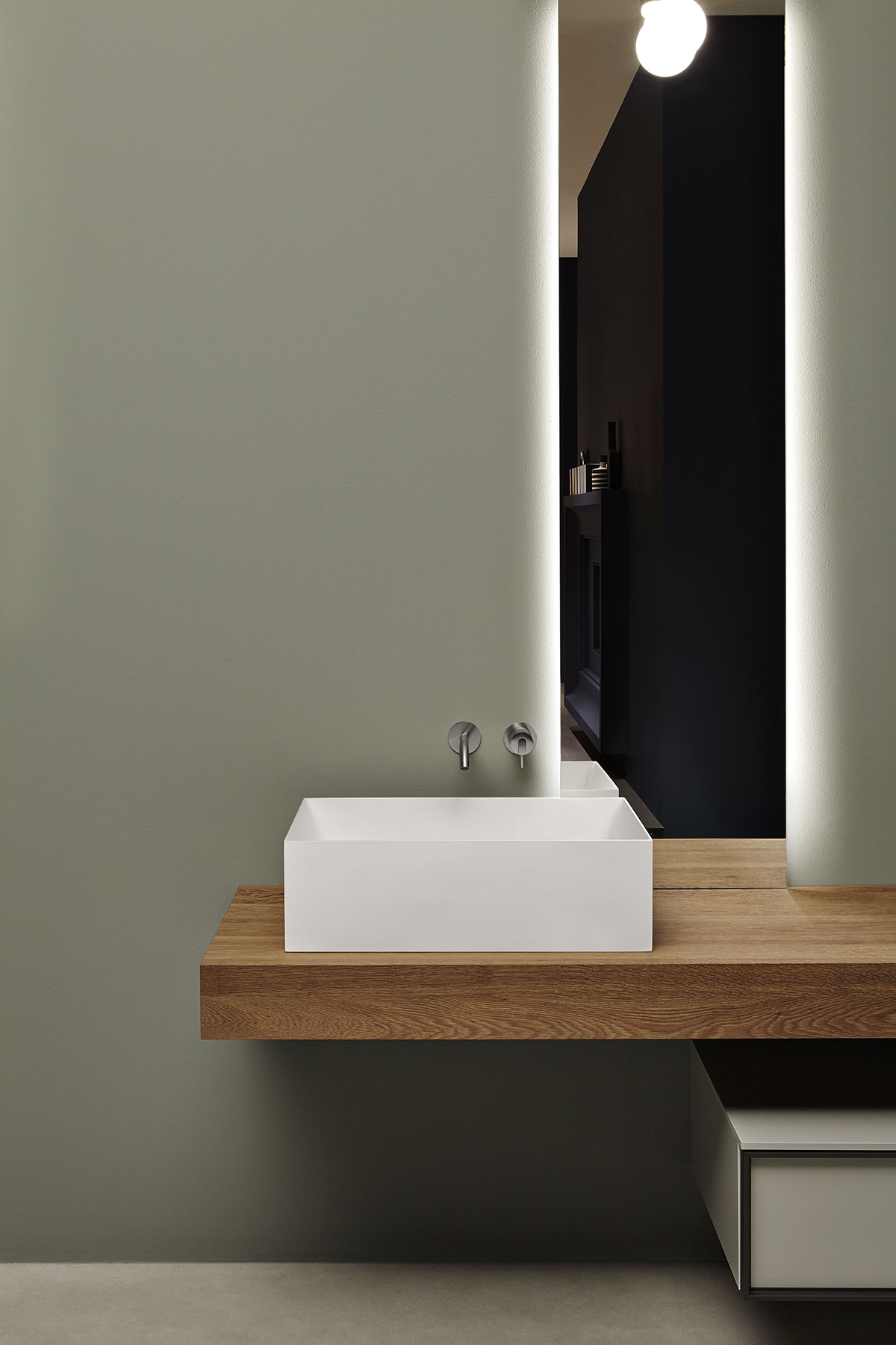 A sculptural shape, a volume ideally dug from the primordial force of water