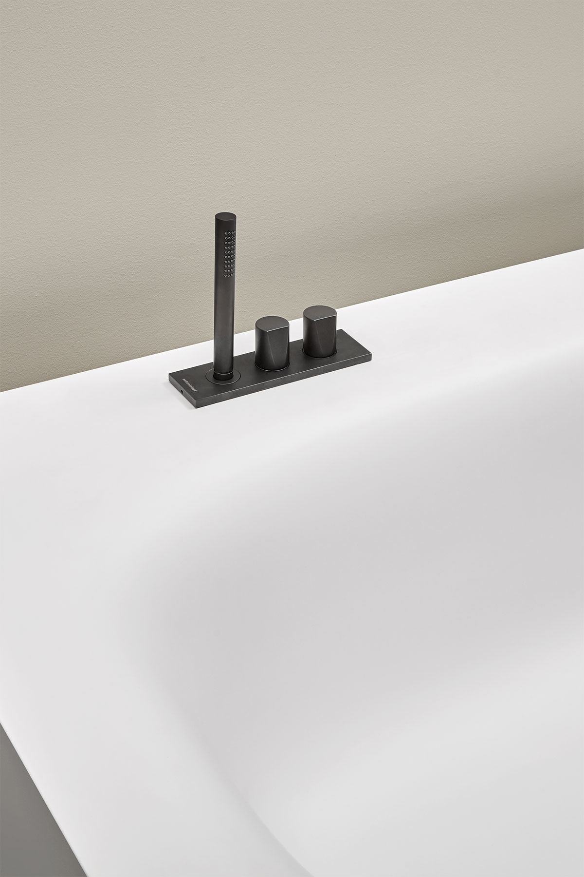 like a small bird that sits gently or on the contrary is about to take flight.