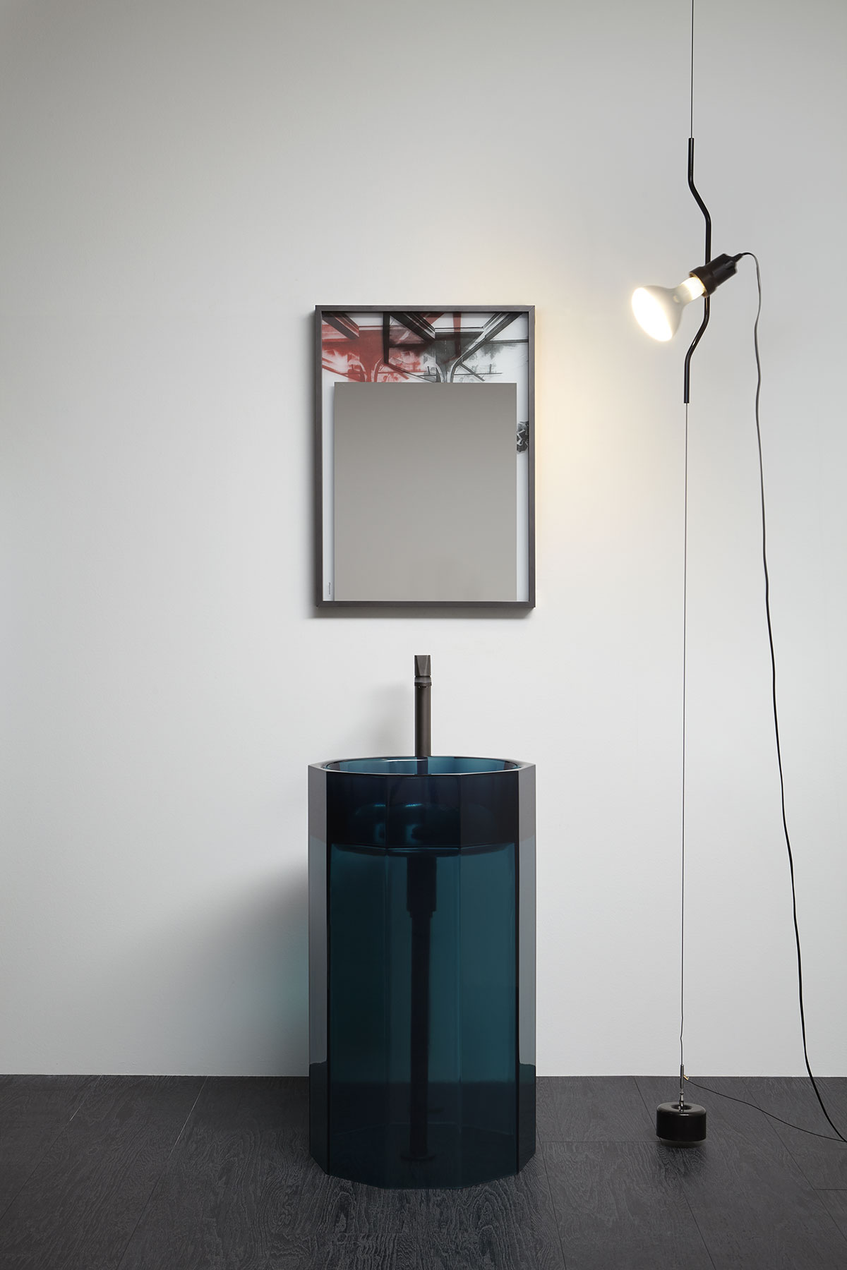 transferring an image used to think of architecture to an item of everyday life