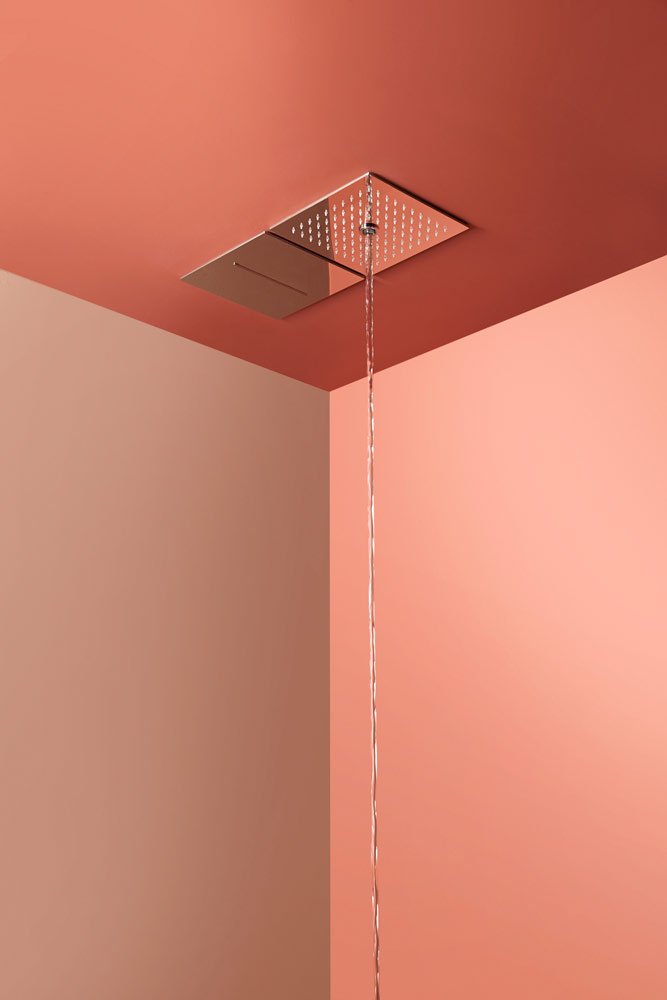 waterfall, rainfall, rainfall with nail jet, in the desired sequence so as to create an extraordinary and unique showerhead.