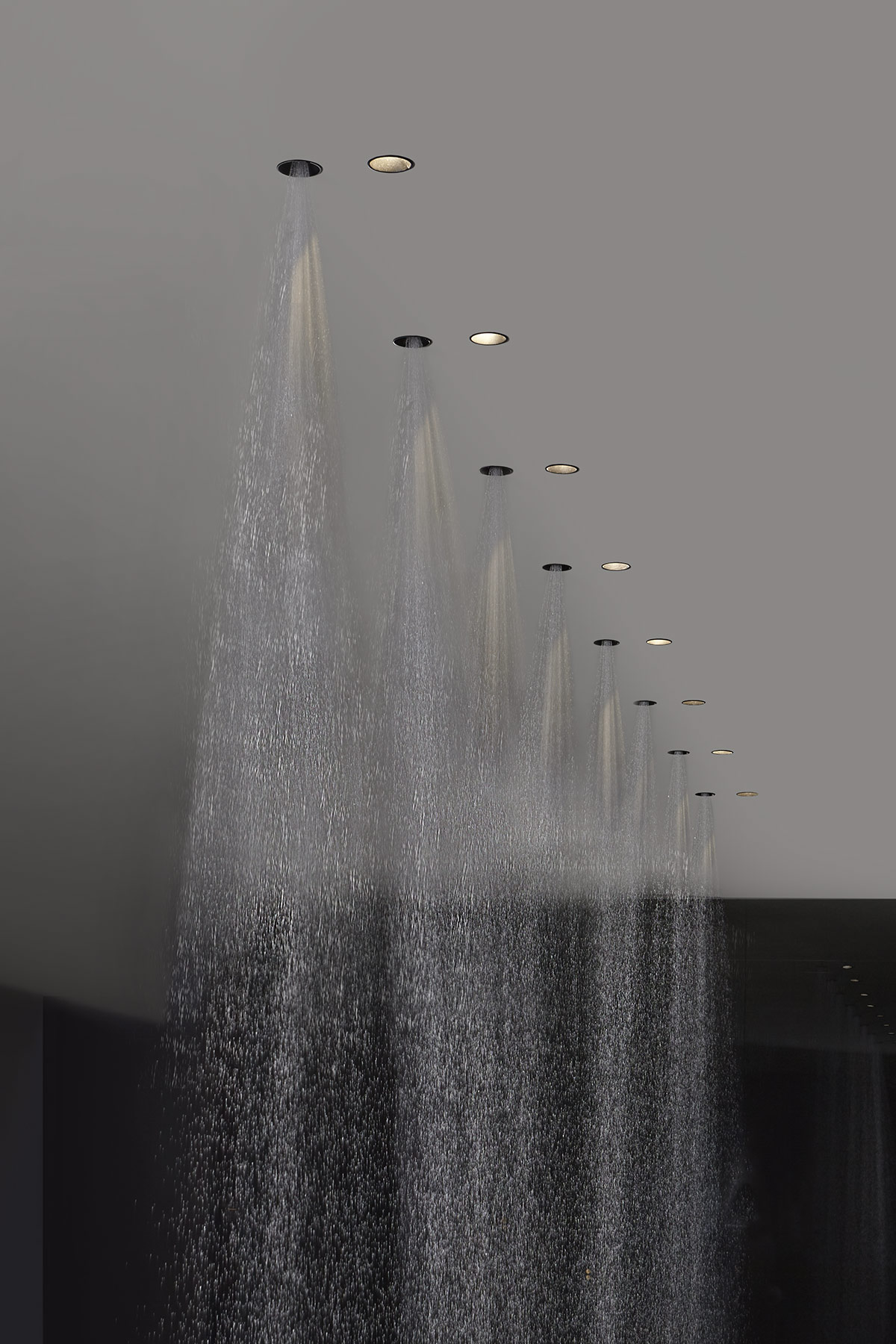 Zenit10 manifests itself only when it is operating, generating a source of hidden well-being.