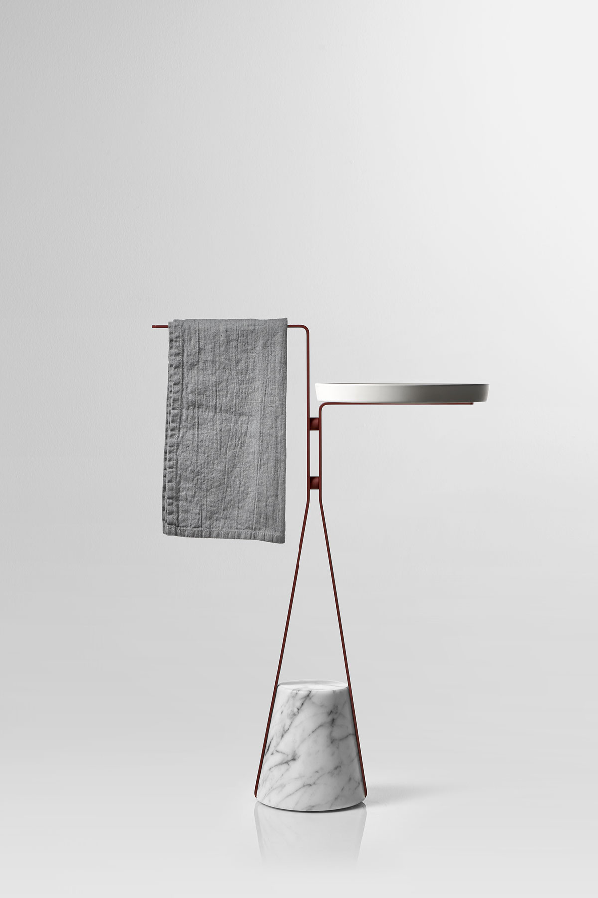 Like an elastic that is dragged downwards, but which then finds resistance and consistency to become a support in turn. 