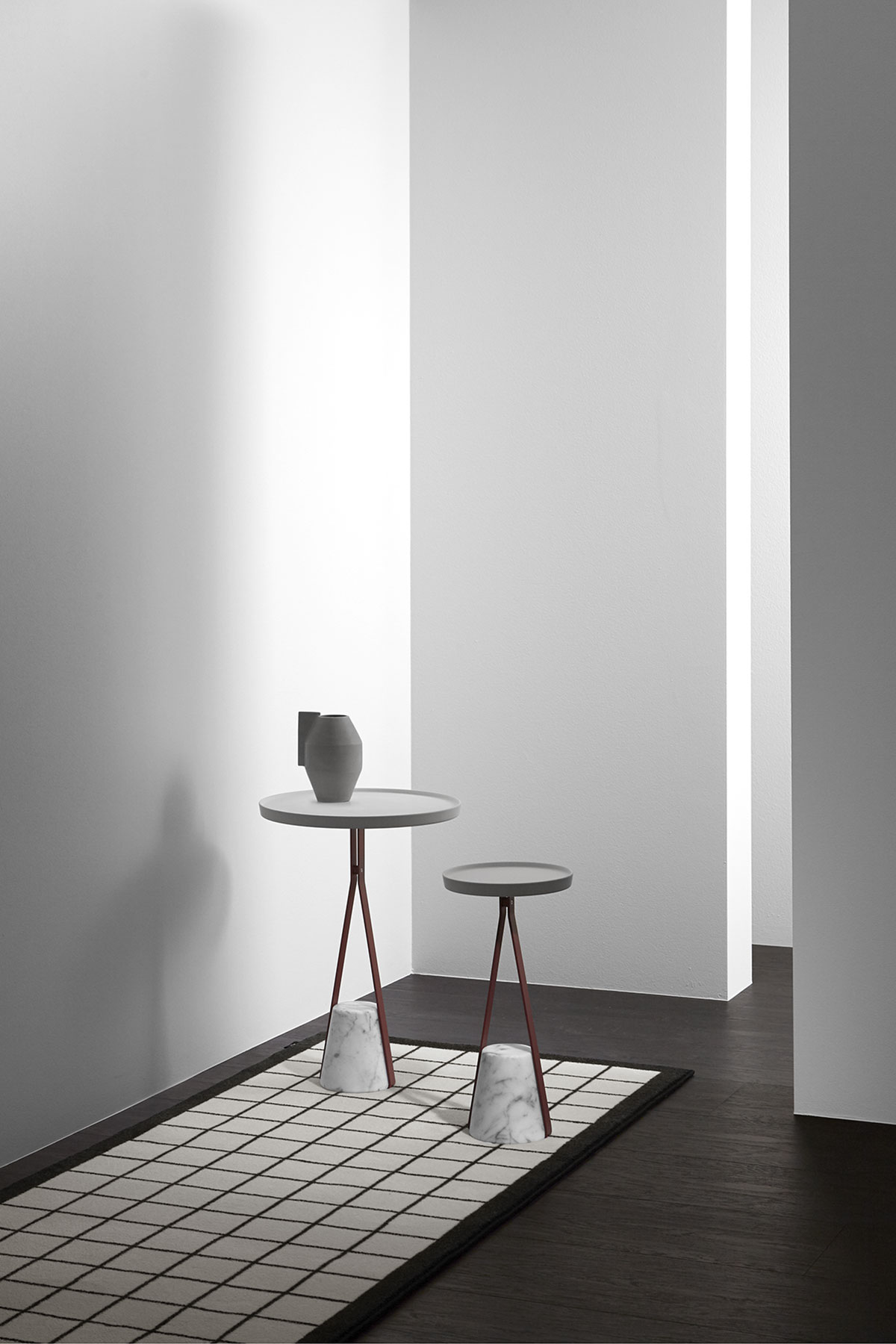 a meeting point at a certain height from which to develop the different configurations.