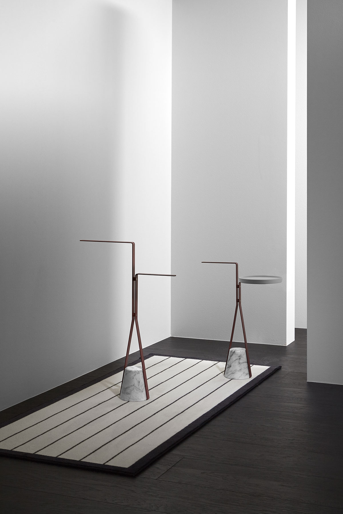 a meeting point at a certain height from which to develop the different configurations.