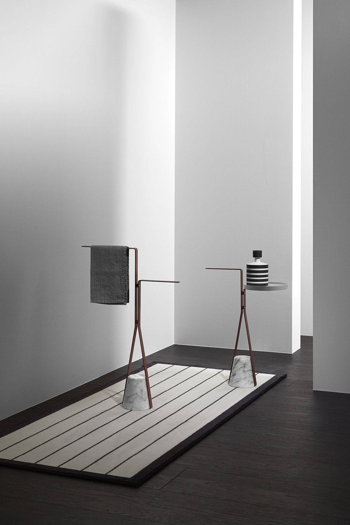 a meeting point at a certain height from which to develop the different configurations.