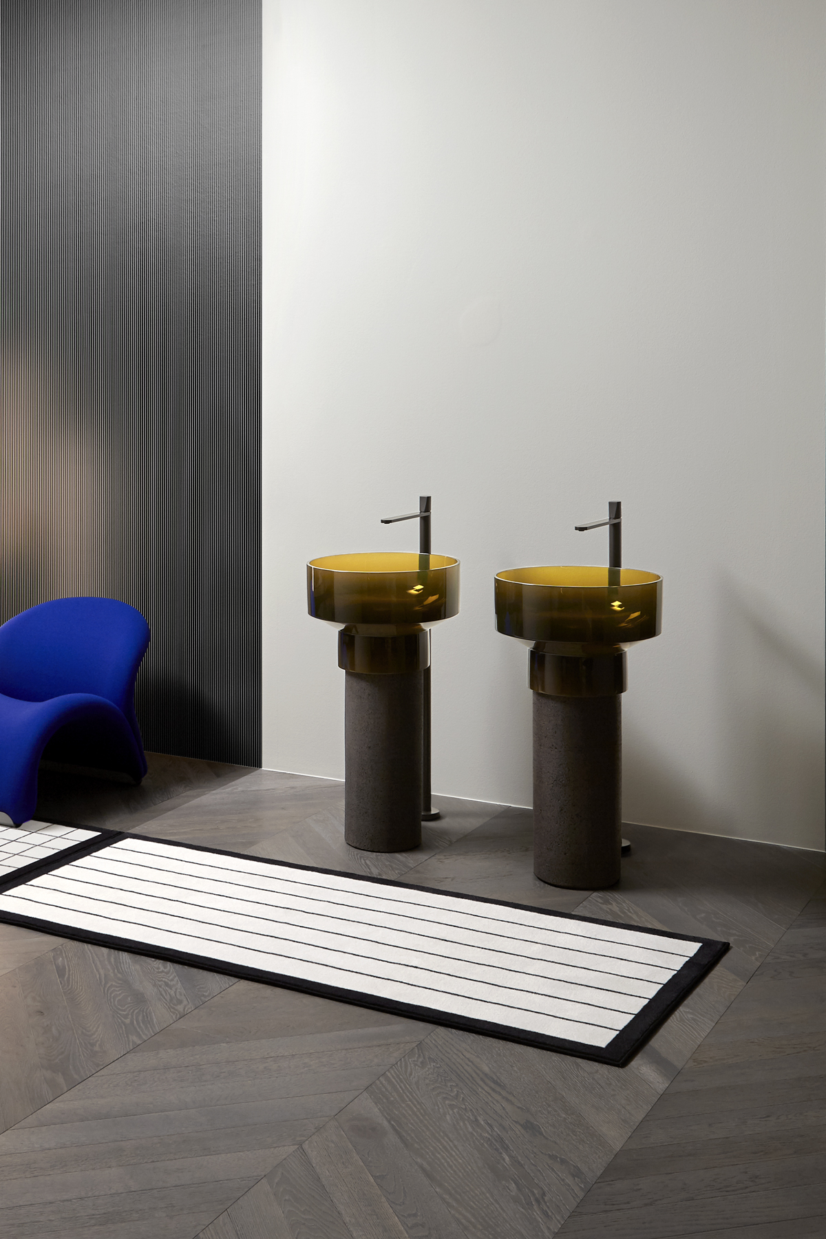 Sculptural furniture in essential geometric shapes