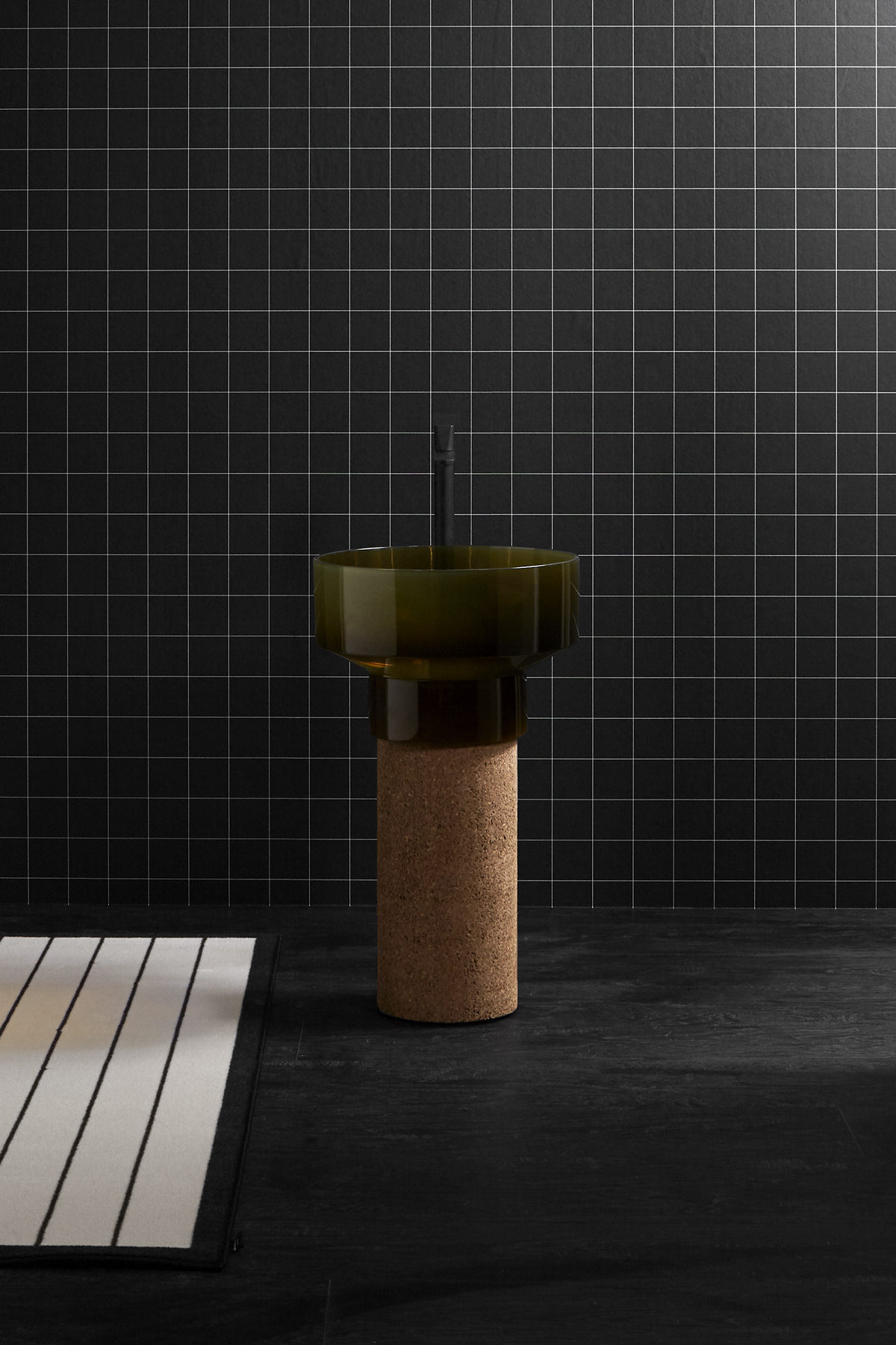 Sculptural furniture in essential geometric shapes