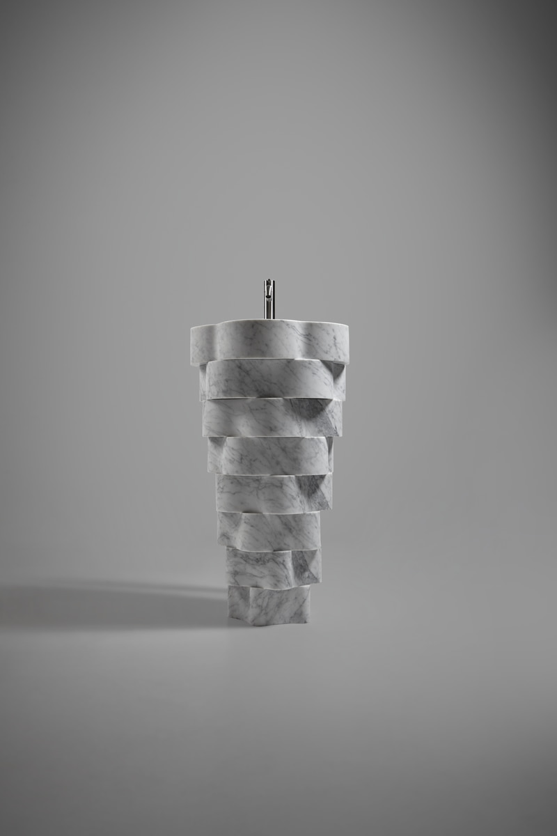 a play of light and dark and full and empty obtained only by the variation of light