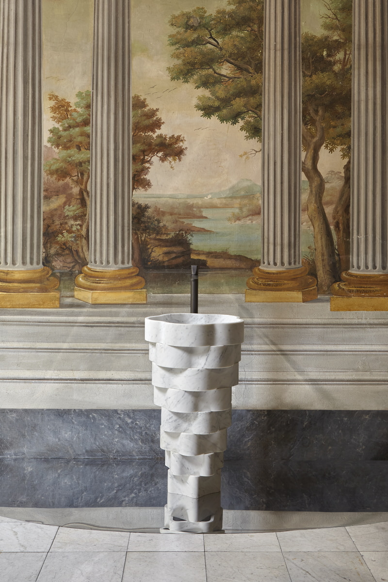 balance between a sophisticated piece and an apparently natural form