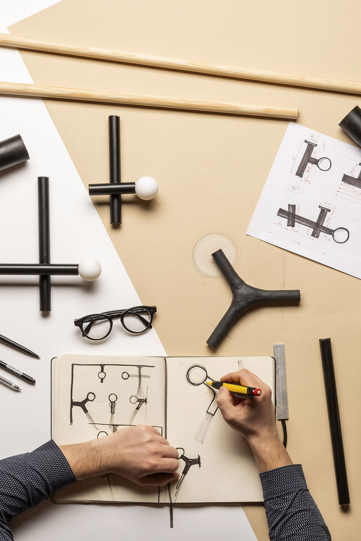 a composition of tubular lines that subvert the paradigm of existing showerheads.