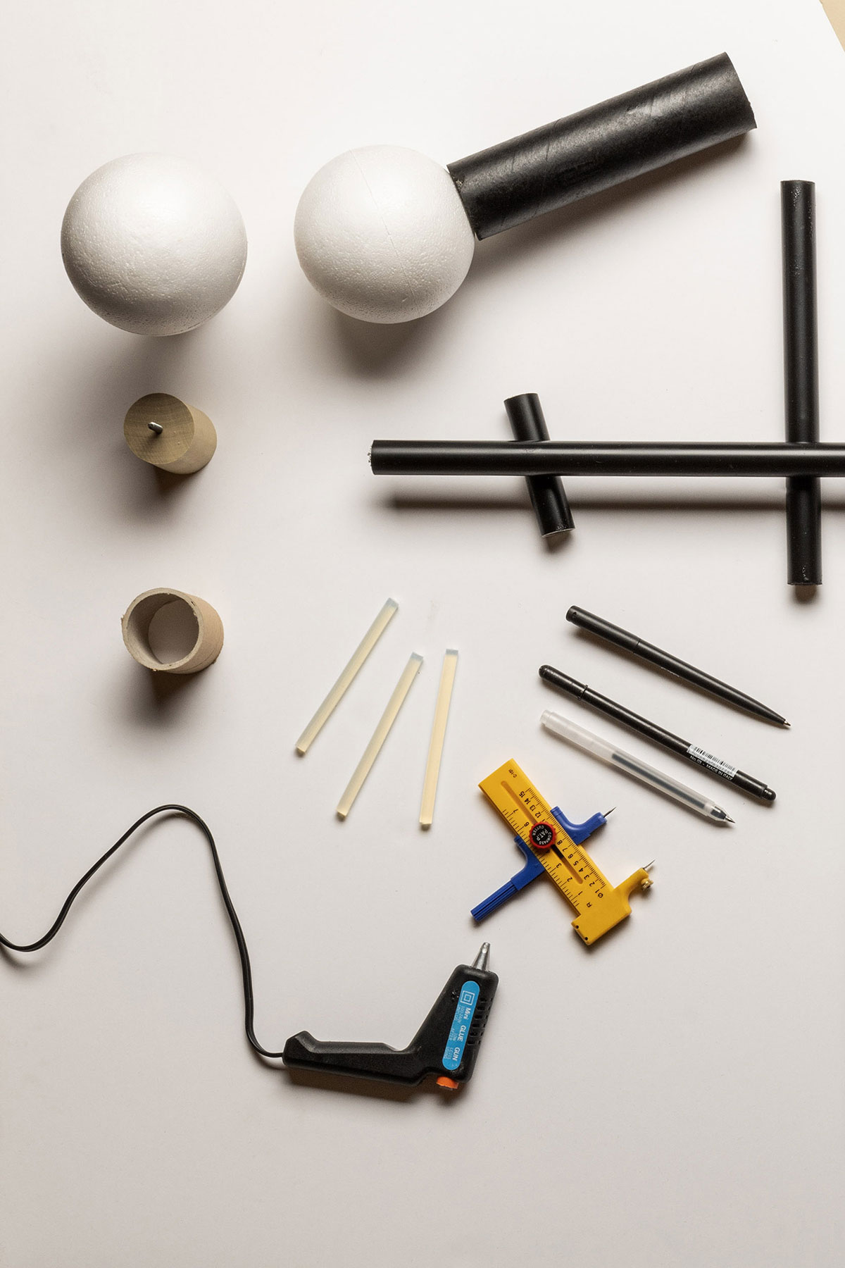 a composition of tubular lines that subvert the paradigm of existing showerheads.