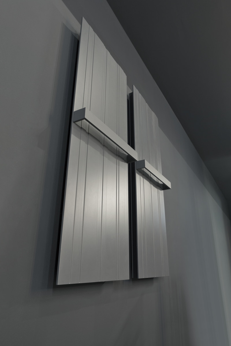 the overall image of a monolithic radiator.