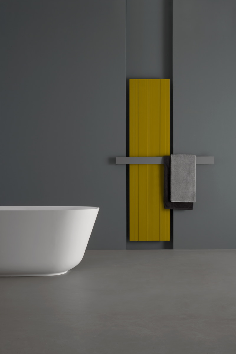 A sculptural rhythm of "slats" more or less large. 