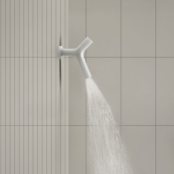 The APOLLO 1, 2 and 3 shower heads can be customized by painting the structure in a matt finish as per our color samples.