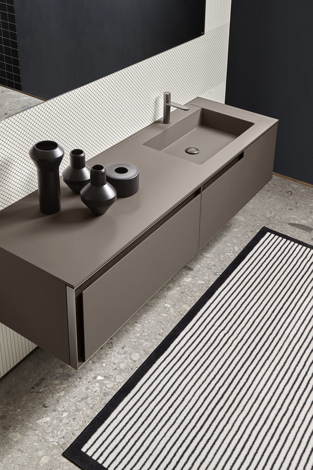 Atelier is a tailored collection, inspired by the company's DNA