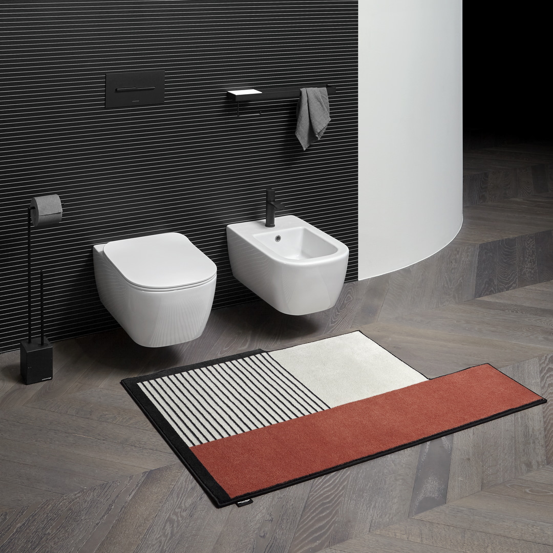 a detail that reveals its importance in enhancing the whole