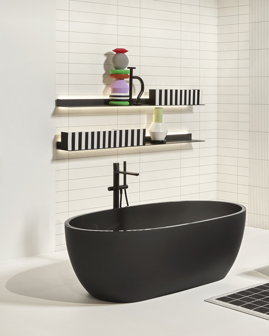 Essence in its pure state, the absolute geometry