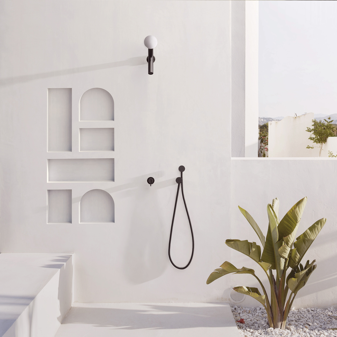 Small chests that keep precious objects