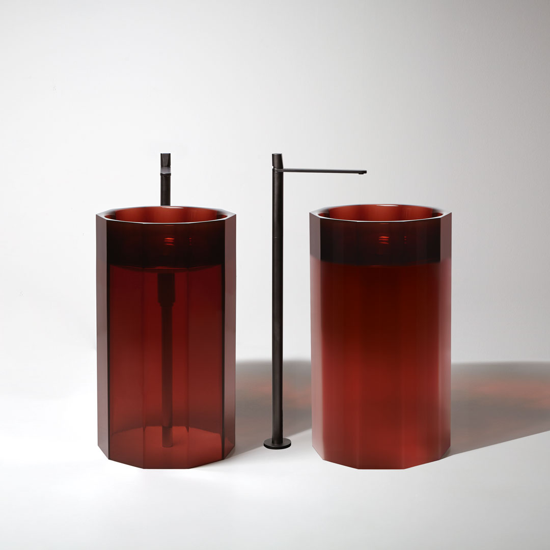 the element that attracts the eye