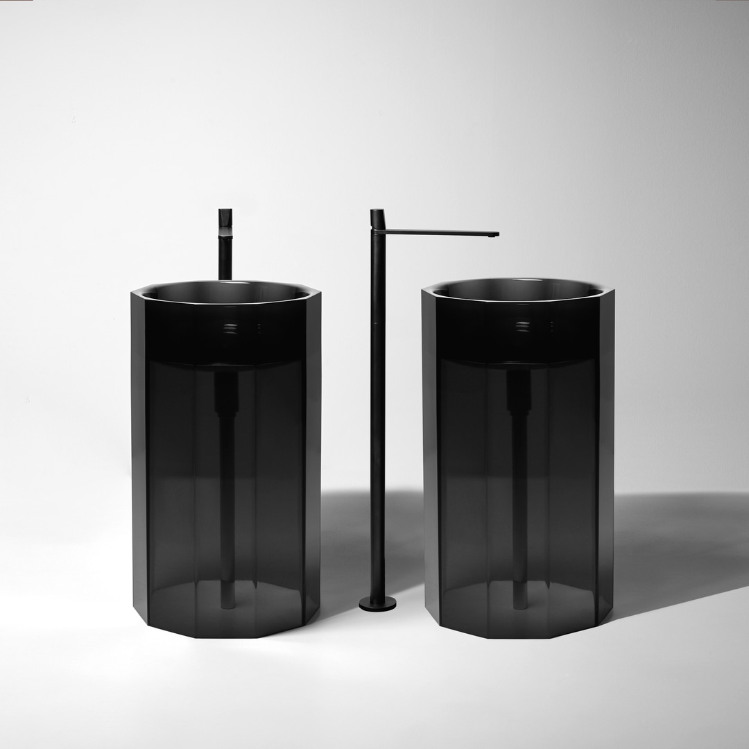 the element that attracts the eye