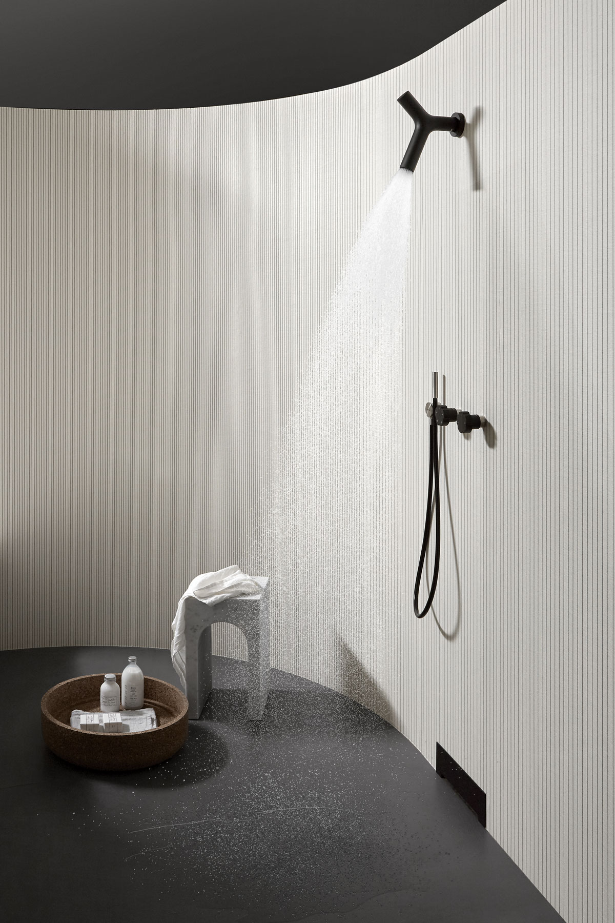 absolute and timeless elegance