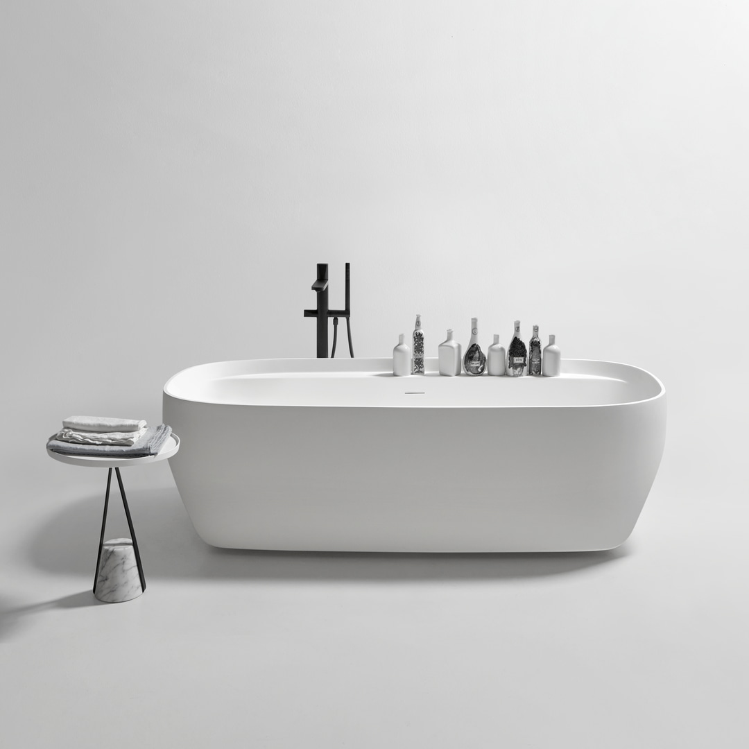 the transformation of a perfect geometry, through two diagonal cuts that dissect the depth of the basin.