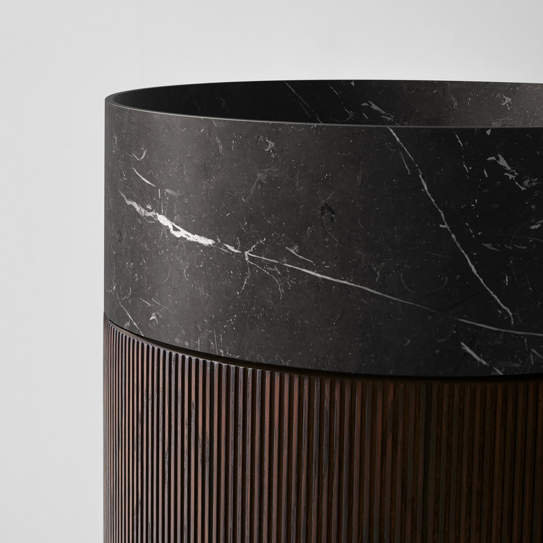 an elegant and natural crowning