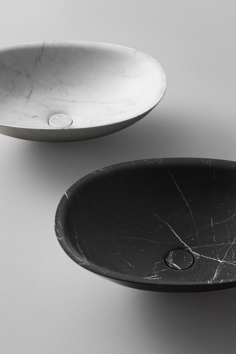 sinuous curves begging to be skimmed