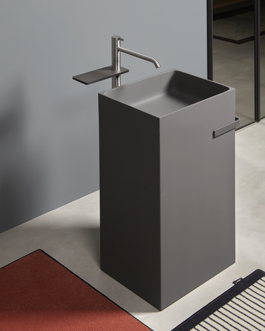 The functional element thus becomes a distinctive feature of the design