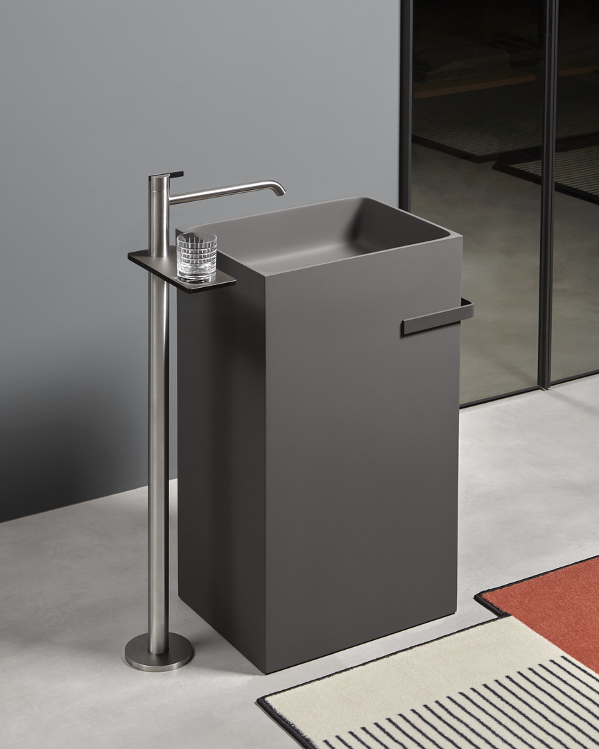 The functional element thus becomes a distinctive feature of the design