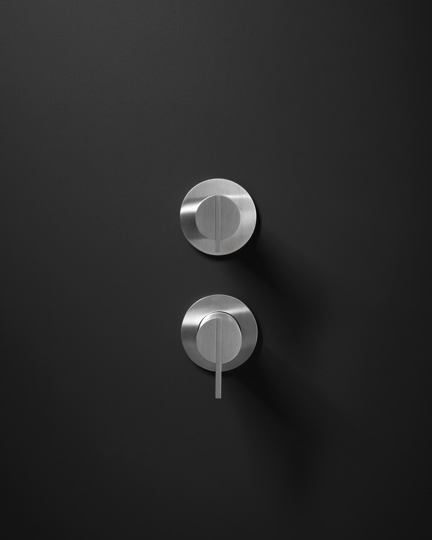 The functional element thus becomes a distinctive feature of the design