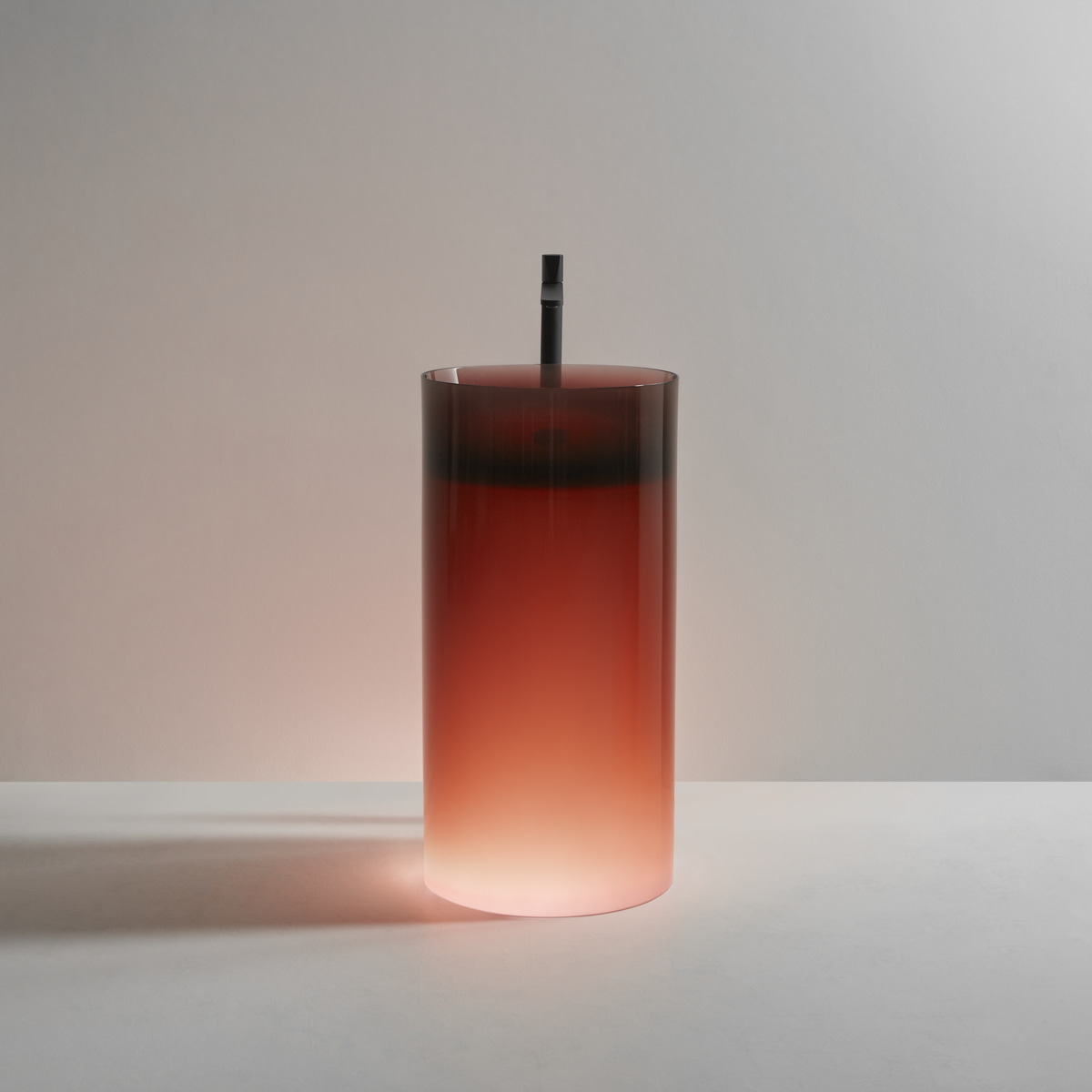 Light and delicate like a gust of wind