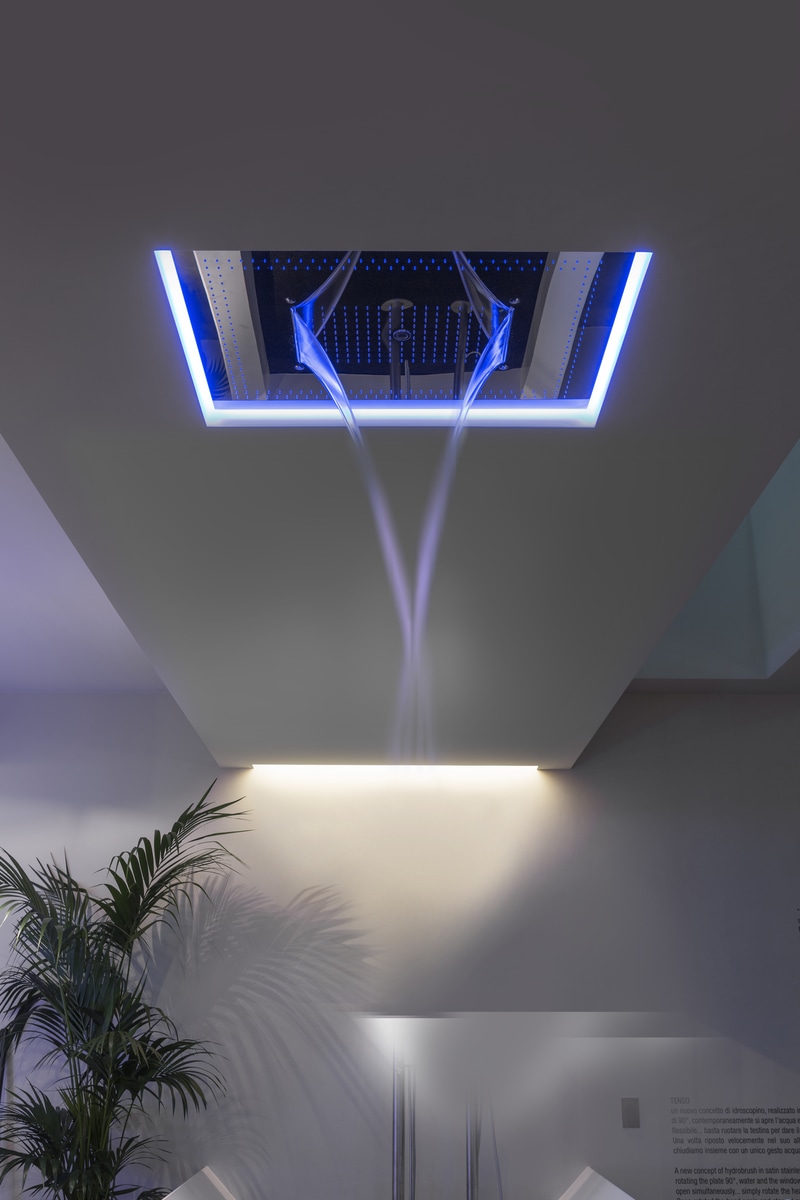  a continuous shower as if we were under a cloud