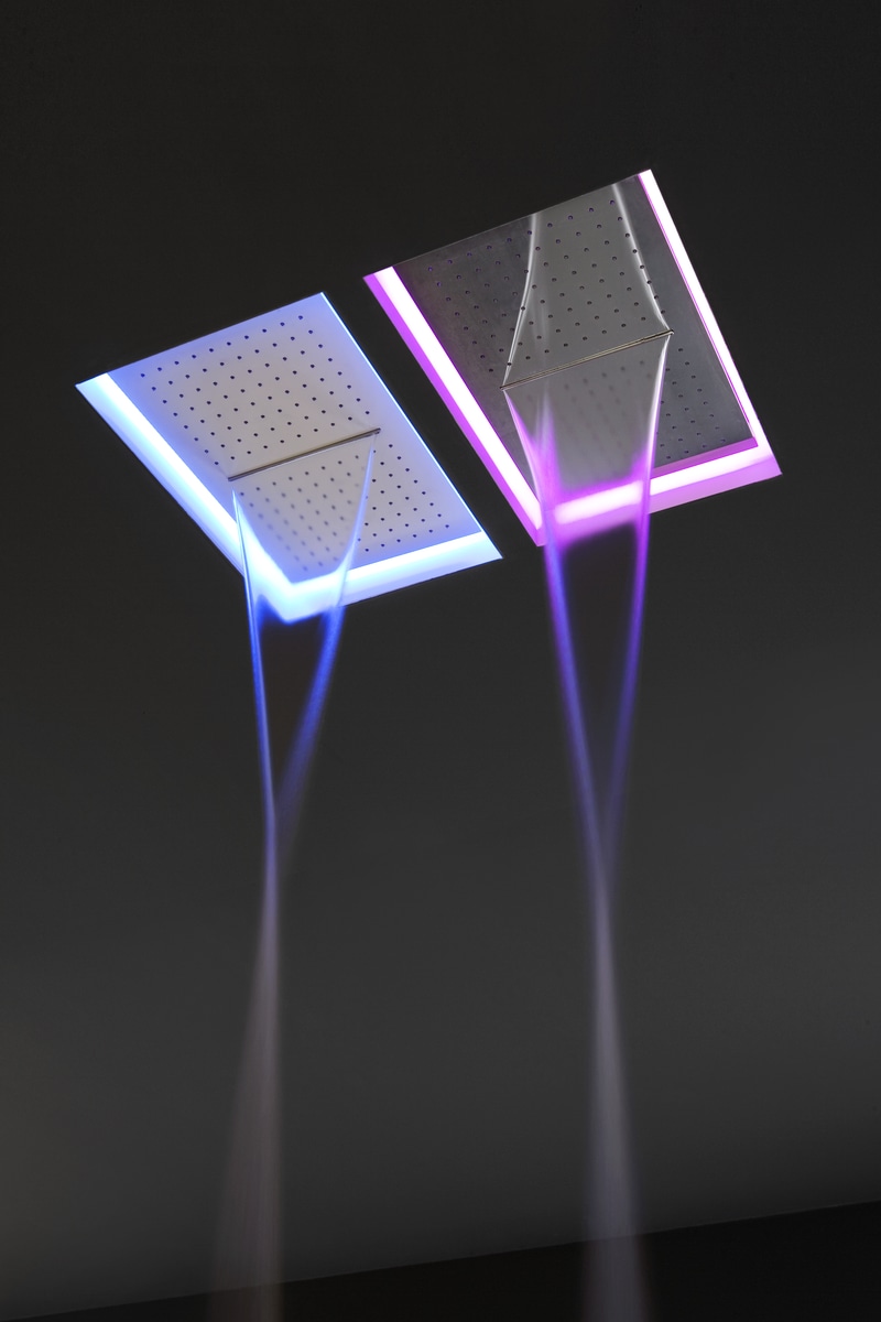 offers water and light