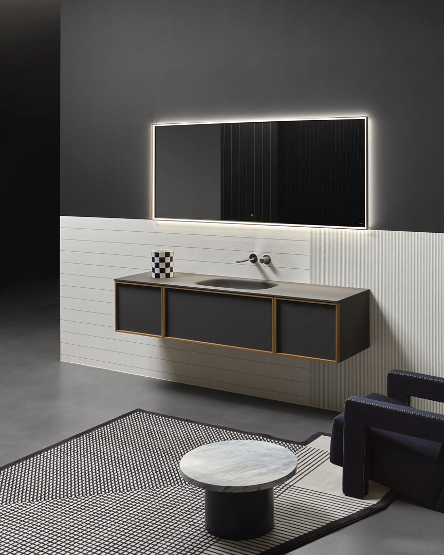 an element that expresses lightness and elegance