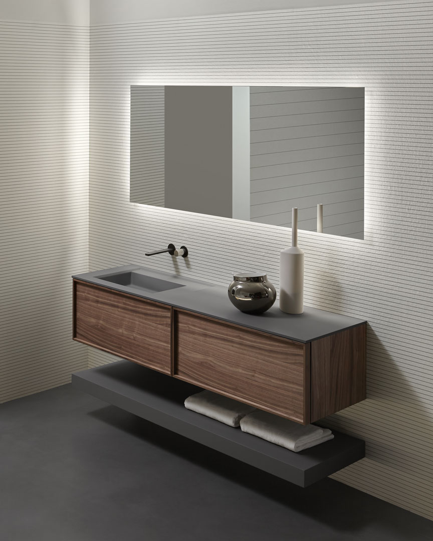 A pure geometry, a crisp, regular volume