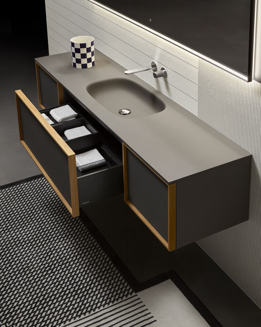 an element that expresses lightness and elegance