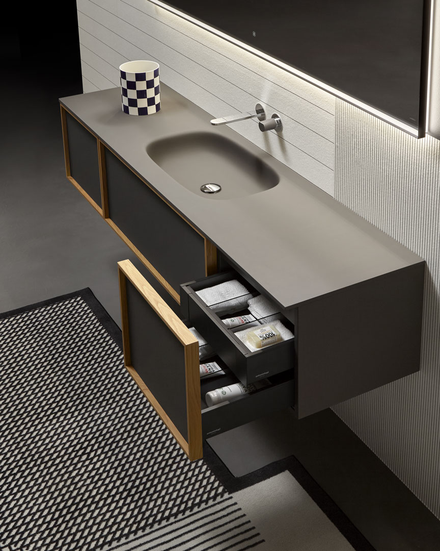 an element that expresses lightness and elegance