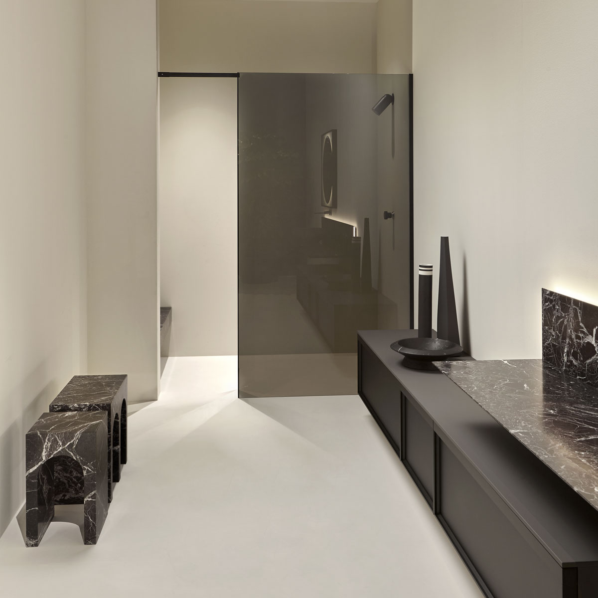 A shelf that becomes an open system