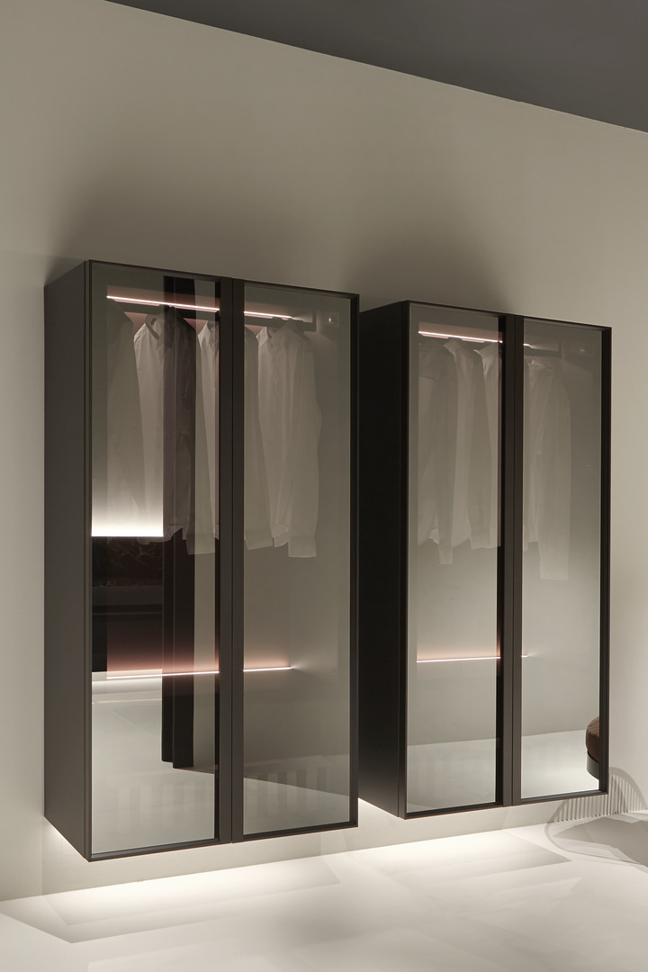 a rigorous but sophisticated accent.