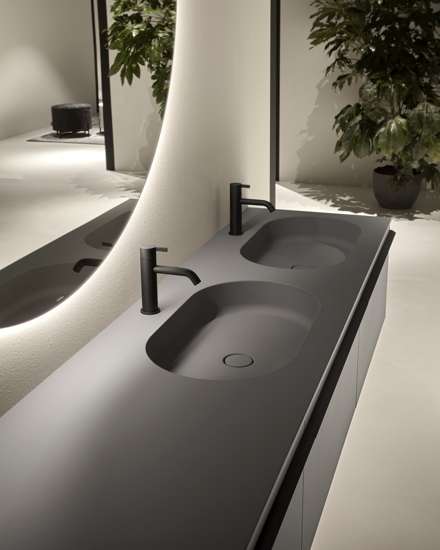 sensations intimate and archaic