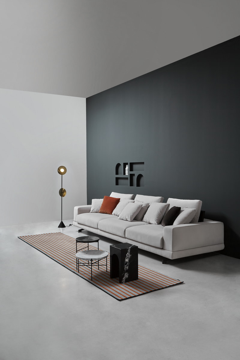 A domestic architecture with square shapes