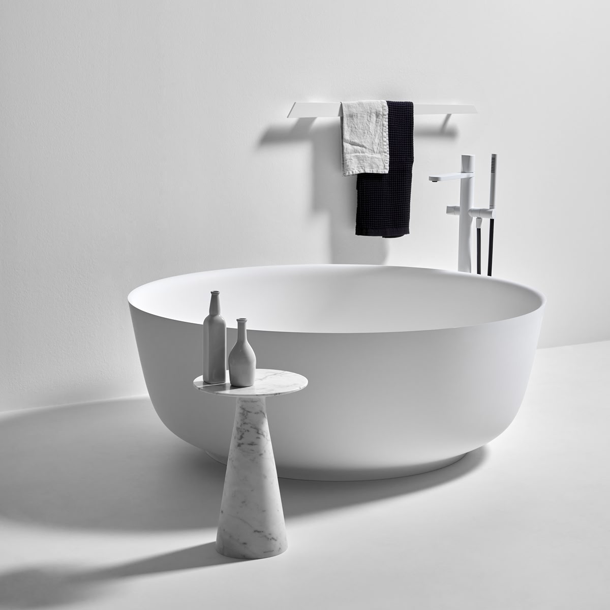 a welcoming basin in which to totally immerse oneself 