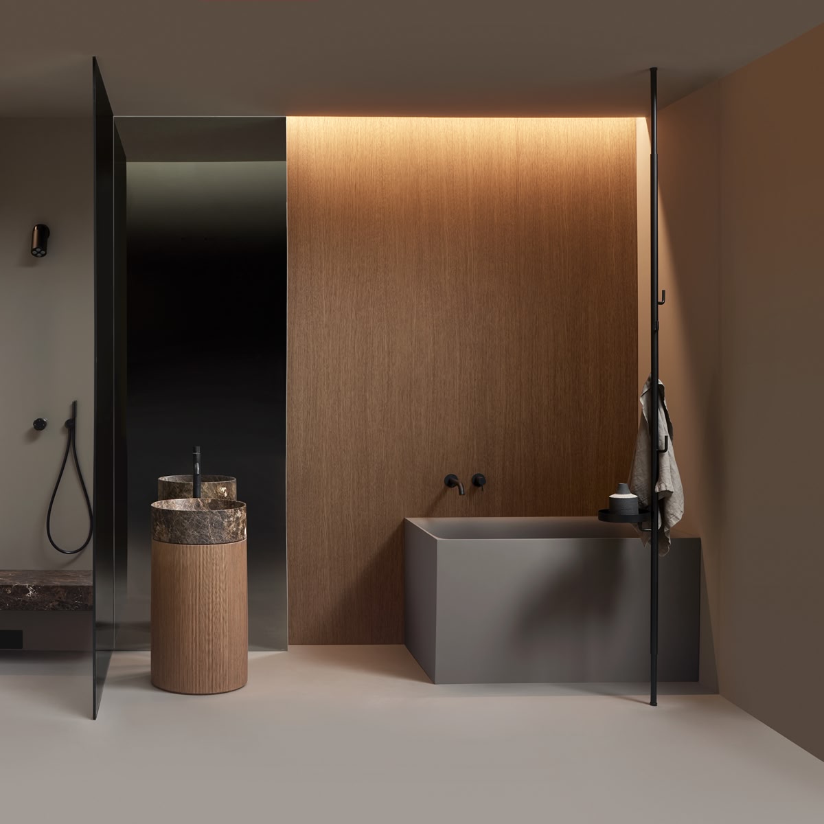 a texture that dialogues with light and gives three-dimensionality to surfaces