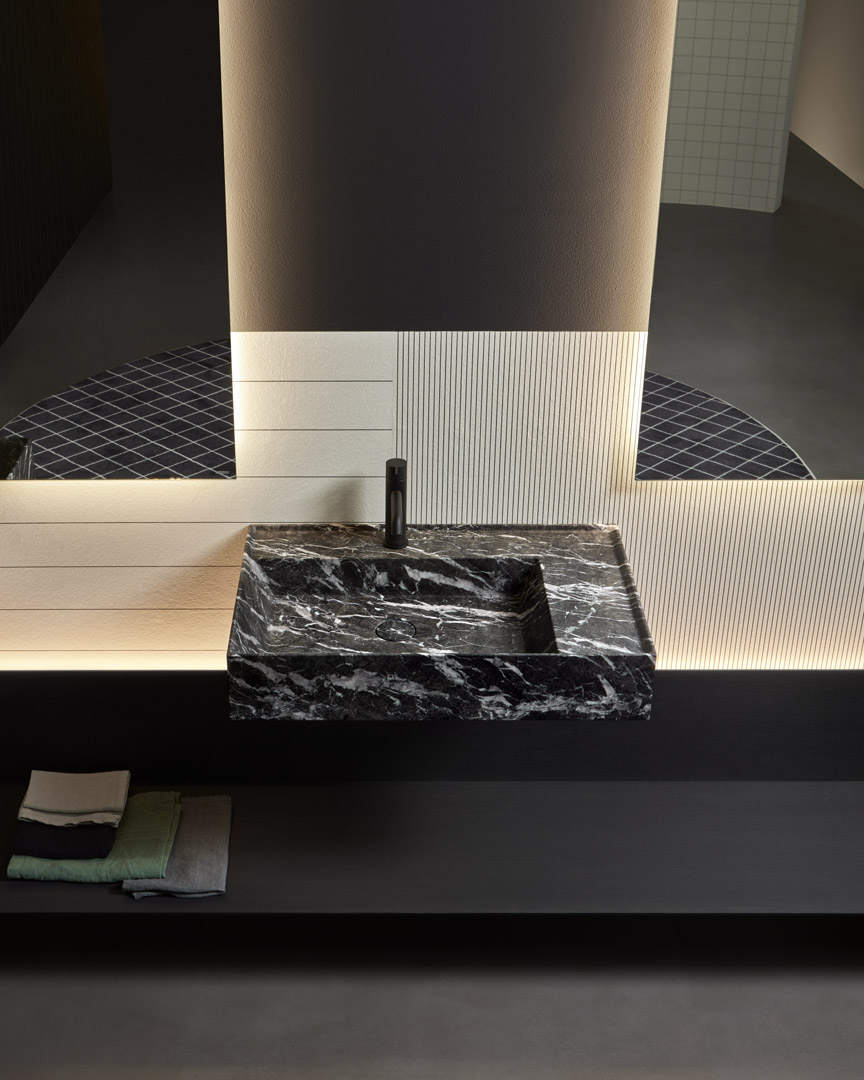 technological evolution in the processing of the material