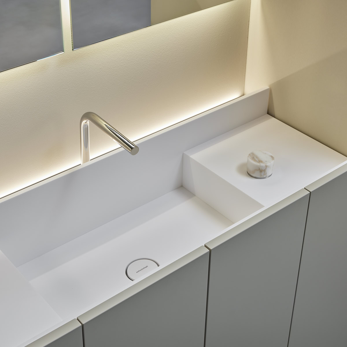 uniqueness of the natural materials