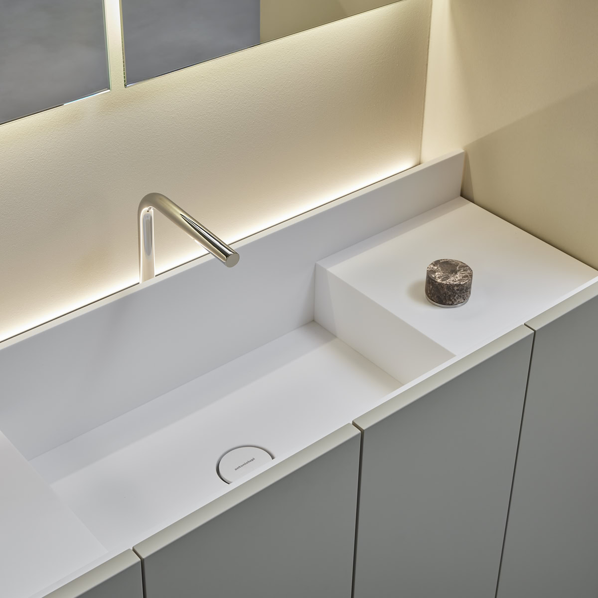 uniqueness of the natural materials