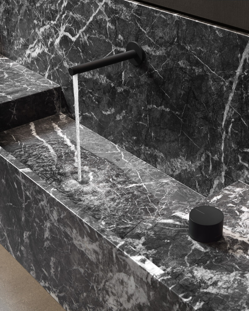 a simple but precious detail 