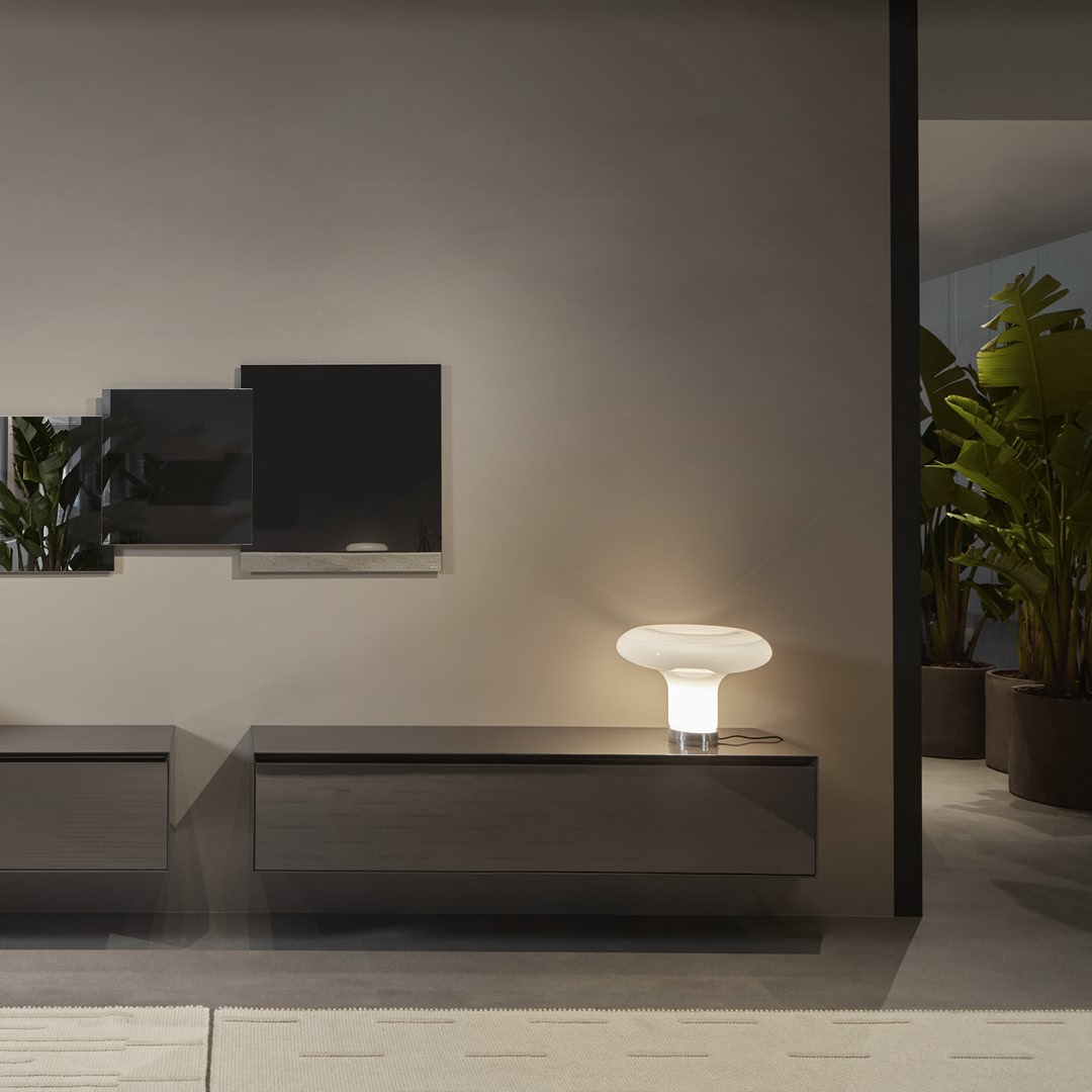 a world of intimate and archaic sensations